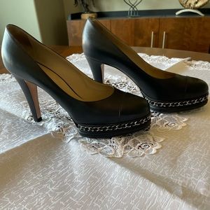 CHANEL Pumps